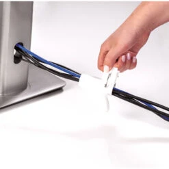 Alternative view of FELLOWES-CABLEZIP PISO TUBO FLEXIBLE PARA PROTECCION DE CABLES BLANCO 1 PIEZAS